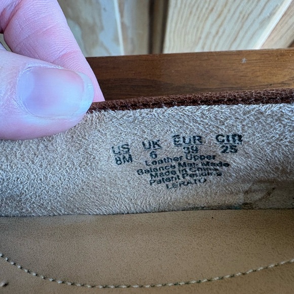 Genuine Leather Loafers in Brown size 8 Naturalizer - Picture 4 of 10